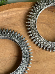 SILVER LOOKALIKE OPENABLE DESIGNER BANGLE